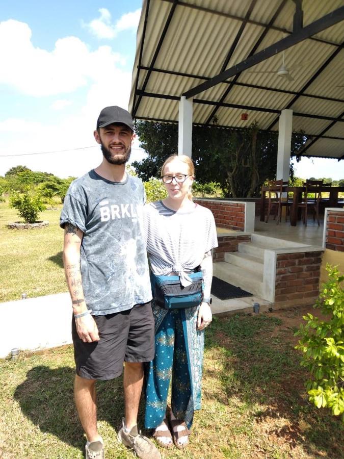 Thihawa Eco Huts Yala Bed & Breakfast Tissamaharama Eksteriør bilde